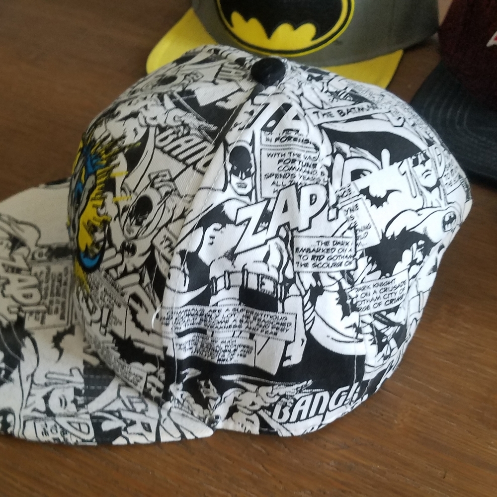 Batman Comic Panel hat (Single hat) - Picture 2 of 12